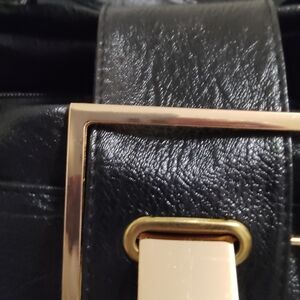 Elegant Black Leather Women's Bag